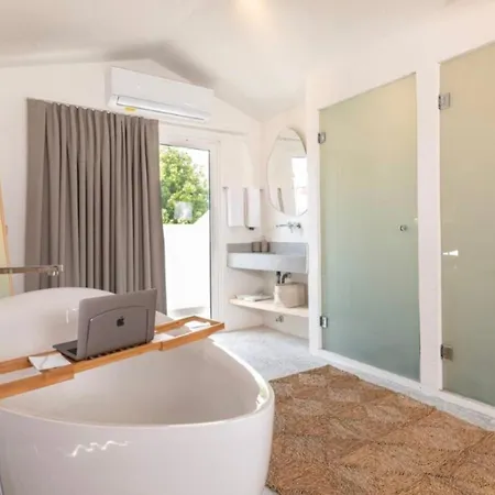 Apartment Luxurious And Modern In Turkey